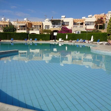 Santa Barbara Complex Lejlighed Limassol Eksteriør billede