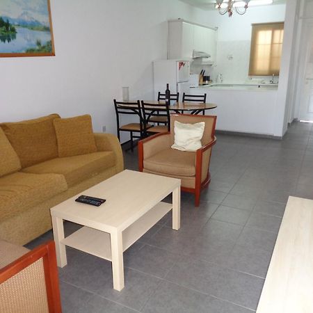 Santa Barbara Complex Lejlighed Limassol Eksteriør billede