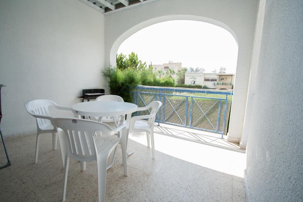 Santa Barbara Complex Lejlighed Limassol Værelse billede