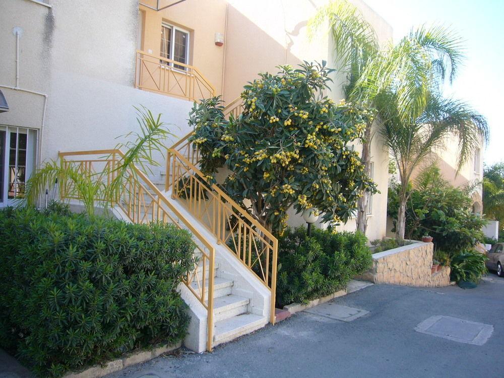 Santa Barbara Complex Lejlighed Limassol Eksteriør billede