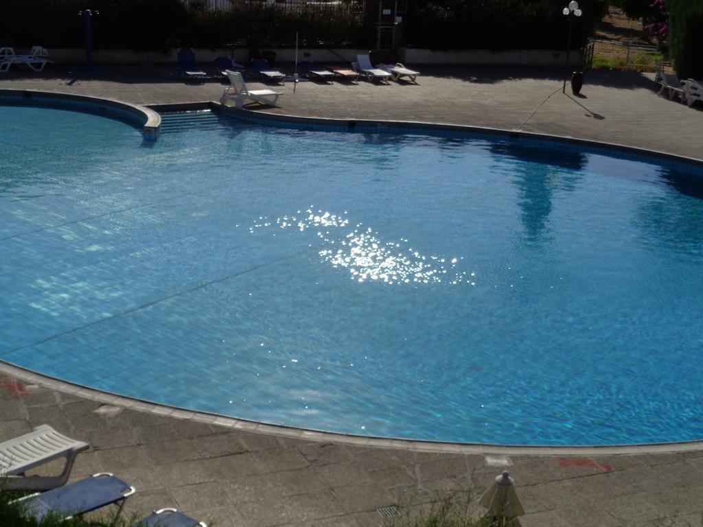 Santa Barbara Complex Lejlighed Limassol Eksteriør billede
